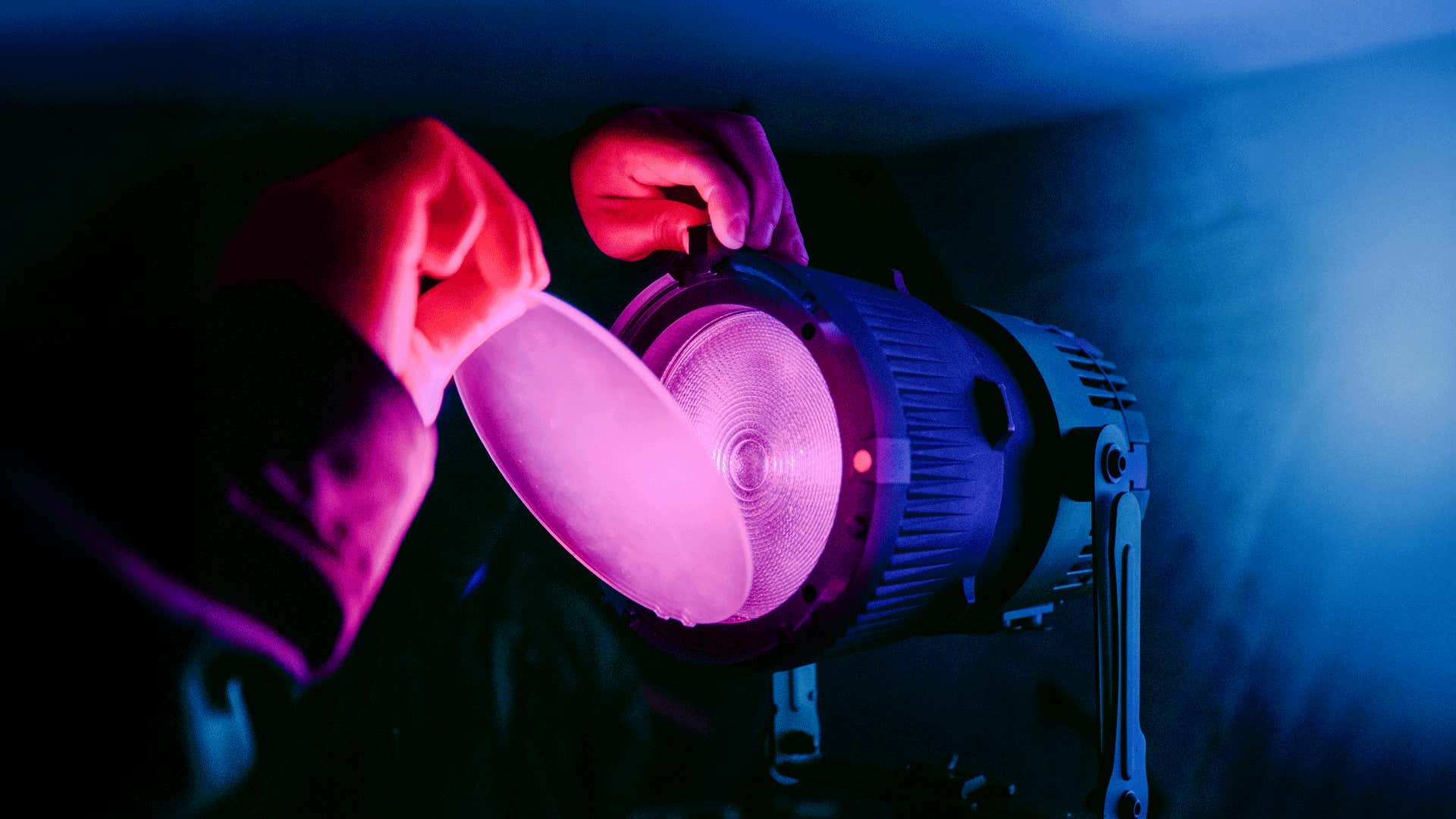 Astera QuikPunch - Astera | Bellalite Astera QuikPunch - Astera | Bellalite