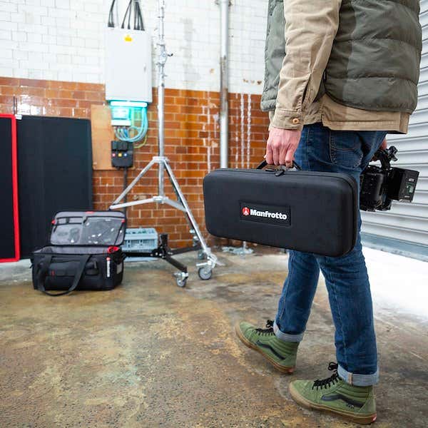 Manfrotto Rapid Flag 18"x24" Kit - Manfrotto | Bellalite Manfrotto Rapid Flag 18"x24" Kit - Manfrotto | Bellalite